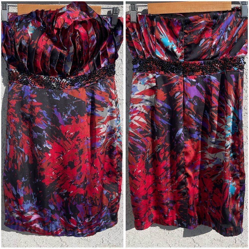 BCBG Bold Strapless Mini Dress Fiery Red Purple Abstract Print Glam Y2k Revival